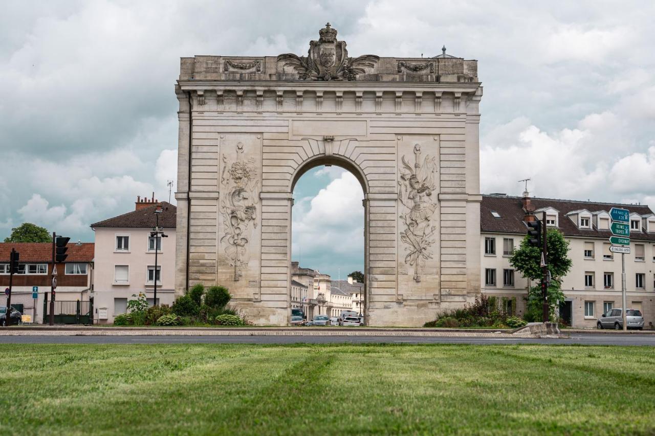 Le Petit Leon Apartment Châlons-en-Champagne Exterior foto